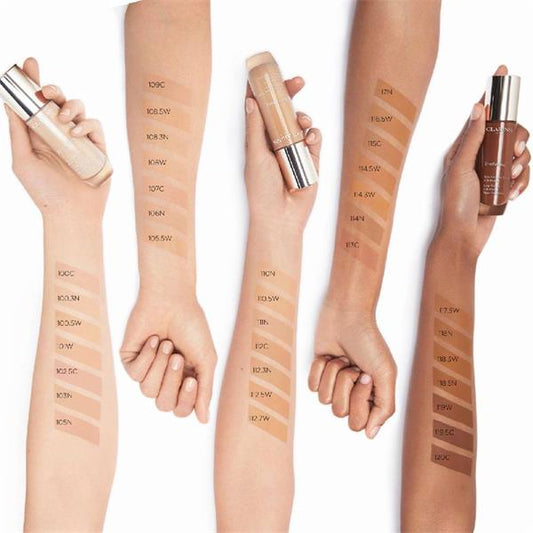 Clarins Everlasting Hydrating & Matte Foundation 30ml for Long-Lasting Natural Coverage