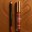 Makeup Revolution Retro Luxe Metallic Lip Kit 1g Lip Pencil + 5.5ml Liquid Lipstick - Sovereign